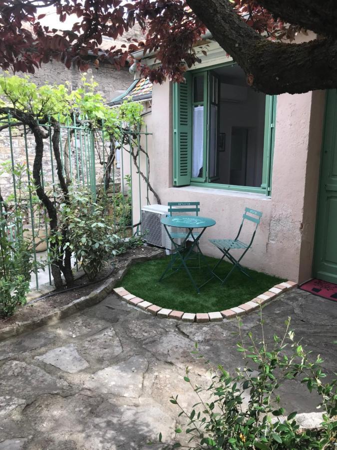 Le Beffroi Millau Exterior foto